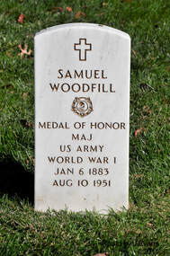 Samuel's gravestone in Arlington